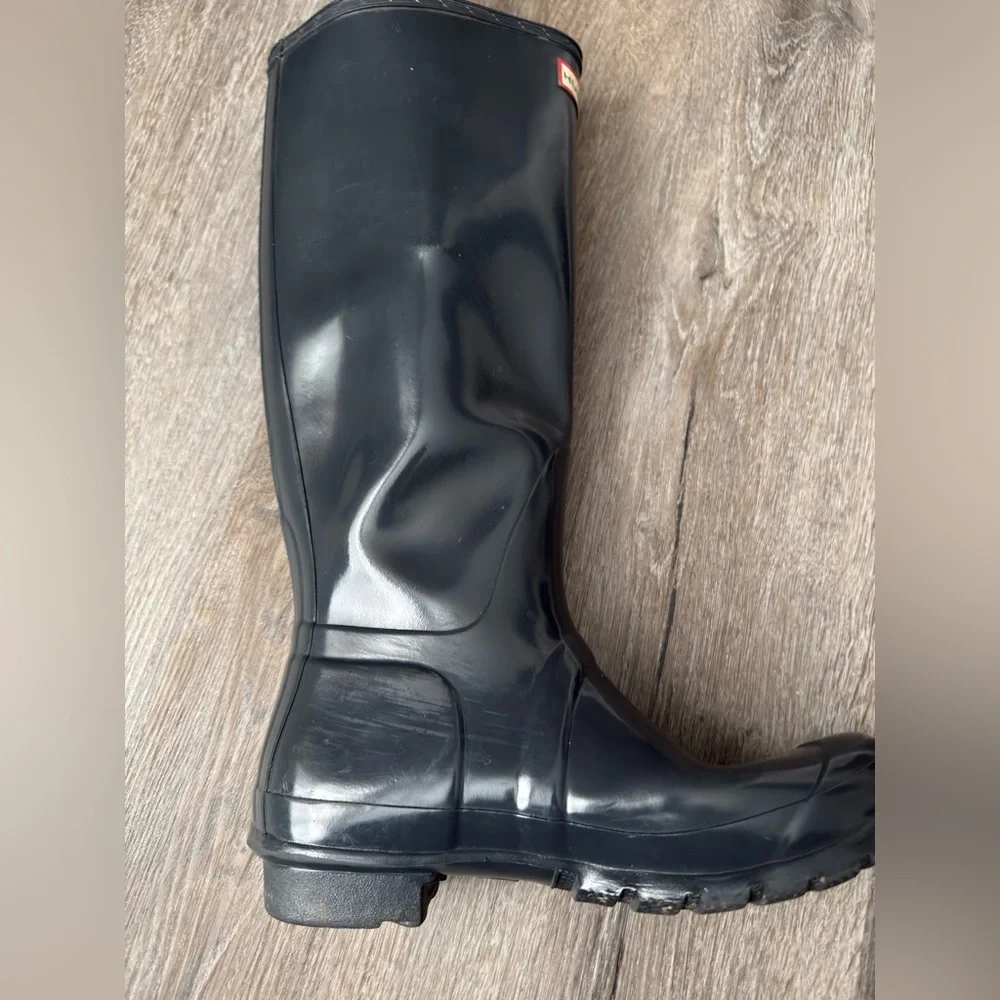 Hunter Classic Grey knee length Waterproof Boots SZ 9. Good condition